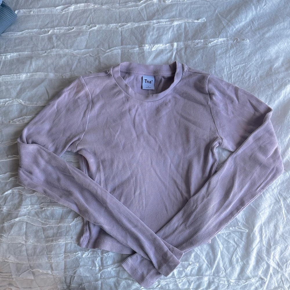 Aritzia Pink Lilac Long Sleeve Crop Top